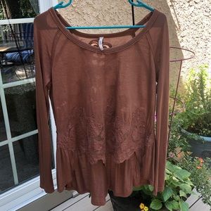 Free People small high low shirt